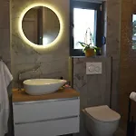 Villa Lauvi, Free Fiat 500 Cabriolet, Scooters , Ps5 *