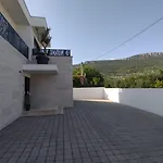 Lauvi, Free Fiat 500 Cabriolet, Scooters , Ps5 * Kastela