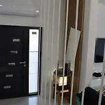 Lauvi, Free Fiat 500 Cabriolet, Scooters , Ps5 Villa *