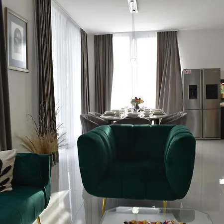 Lauvi, Free Fiat 500 Cabriolet, Scooters , Ps5 * Kaštela